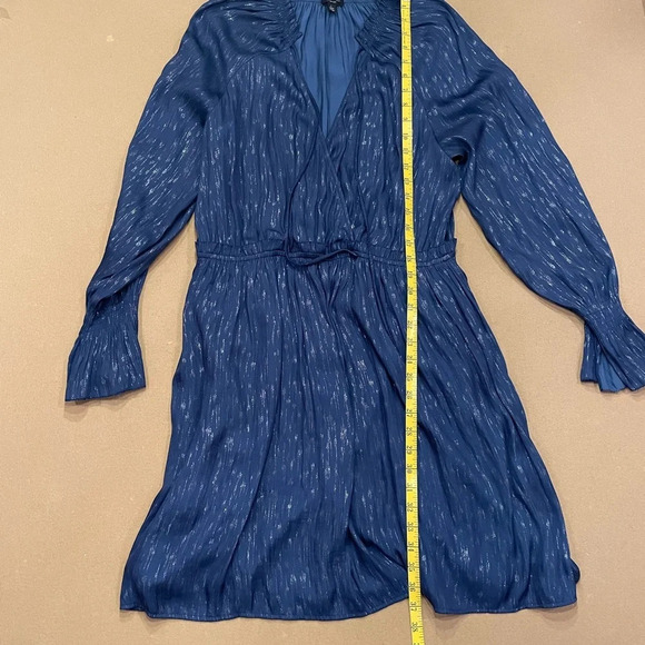 Current Air Blue Metallic Smocked Sleeve Mini Dress Size Large - Picture 10 of 13